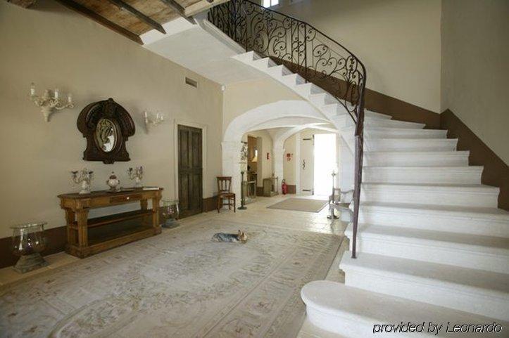 Hotel Hameau Des Baux Paradou Interno foto